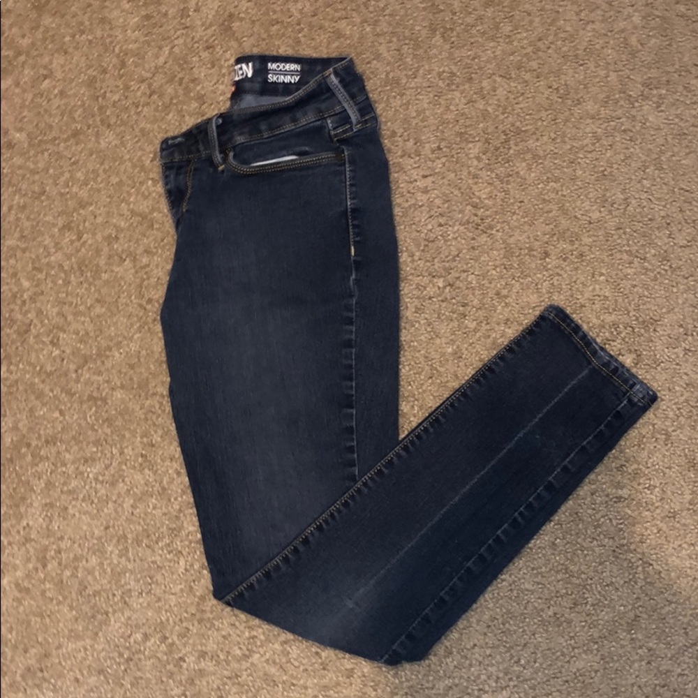 Denizen from Levi’s modern skinny jeans